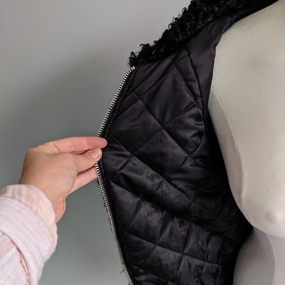 (Forever 21) NWT Black Teddy Furry Zip Jacket - Picture 6 of 14